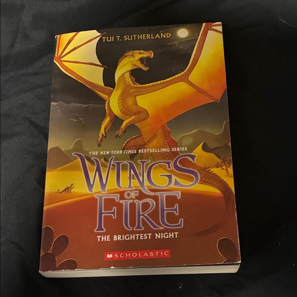 Scholastic Wings of Fire: The Brightest Night - Orange and Brown Cover
